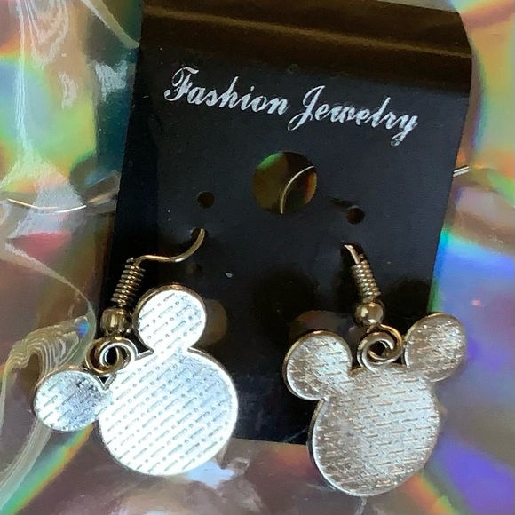 Disney Jewelry - Disney Mickey Mouse head dangle earrings featuring a textured design. NIB